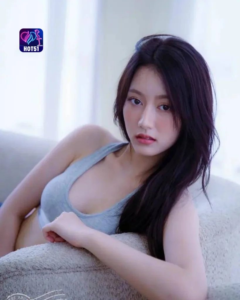 Hot51 Aplikasi Live Streaming Terpopuler di Indonesia 5 Hot51 Aplikasi Live Streaming Terpopuler di Indonesia